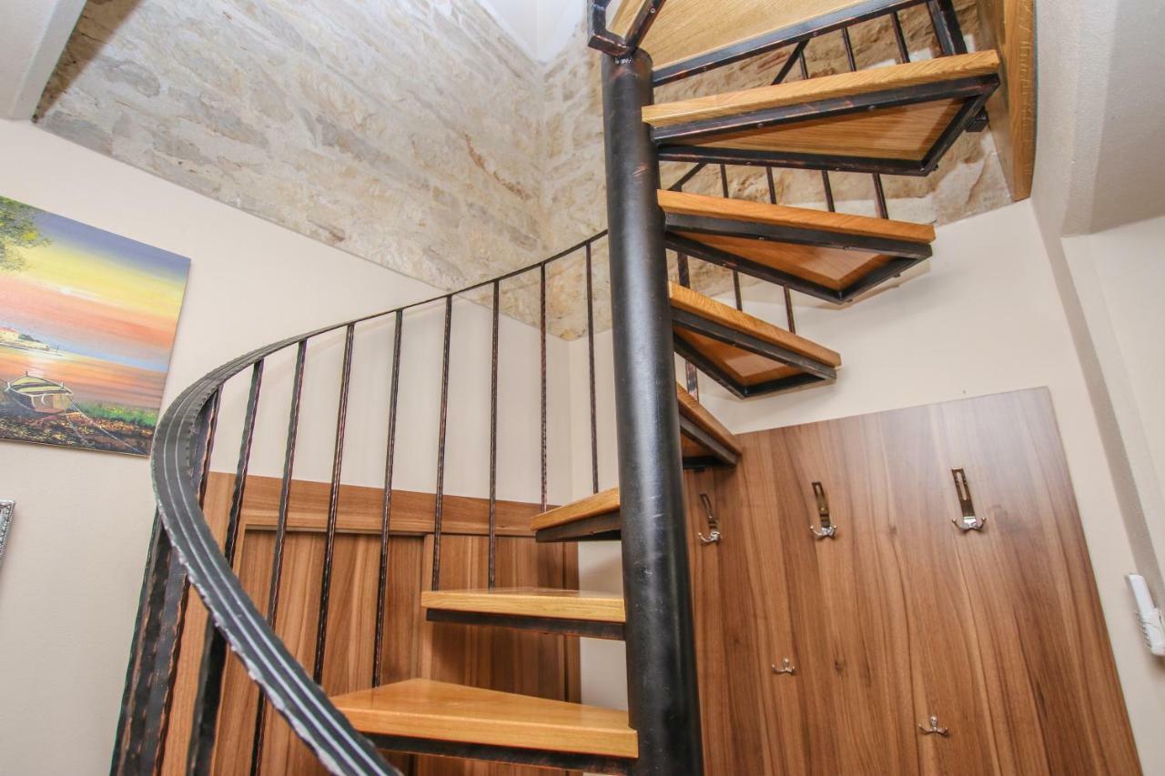 Apartman Ajhner Tar-Vabriga Esterno foto