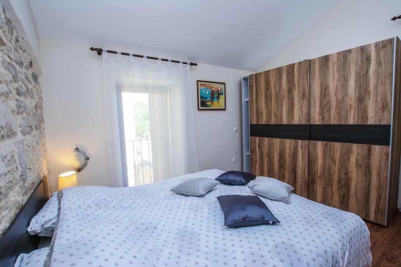 Apartman Ajhner Tar-Vabriga Esterno foto